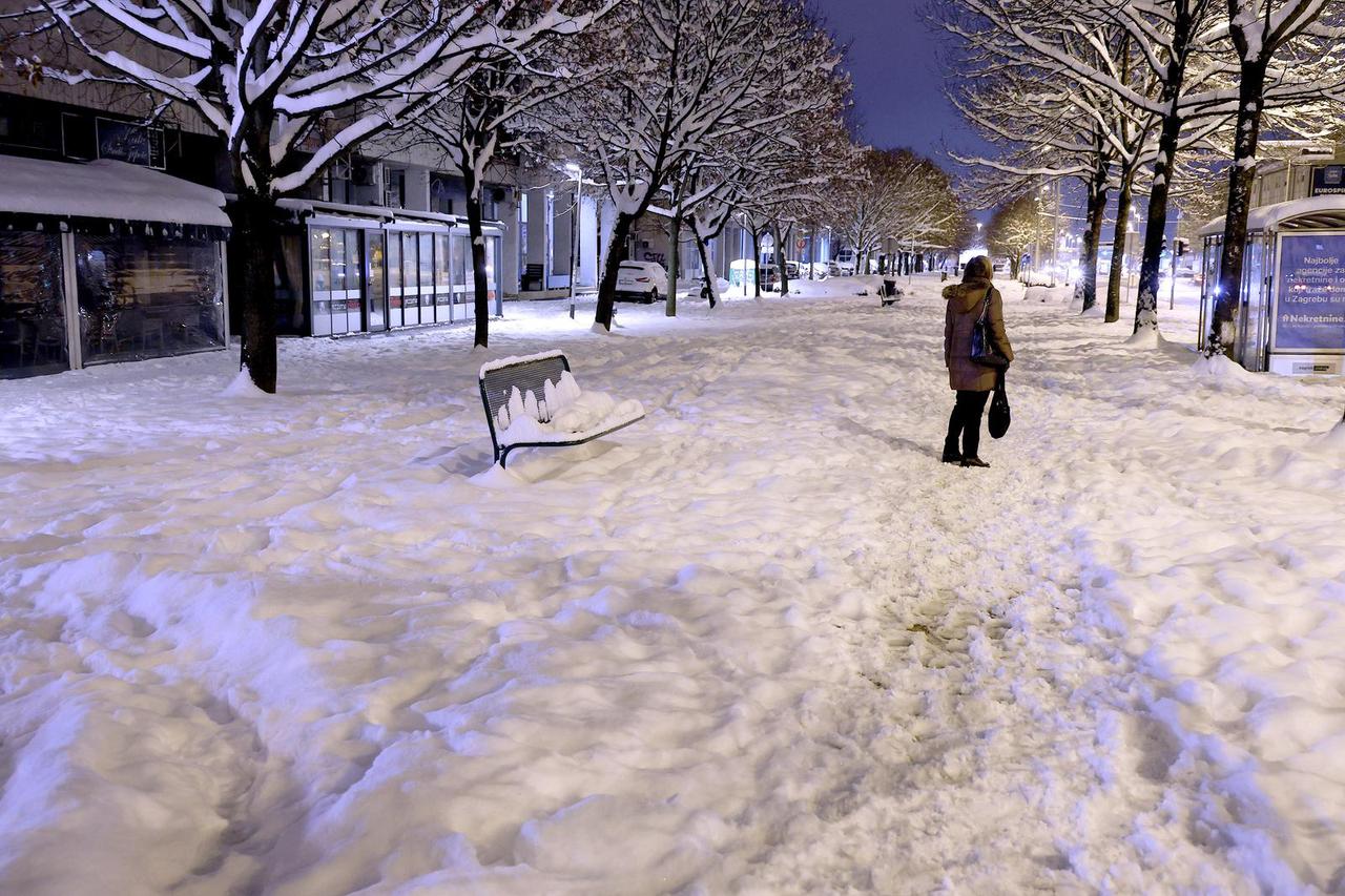 Zagreb: Najveća opasnost su neočišćeni pločnici