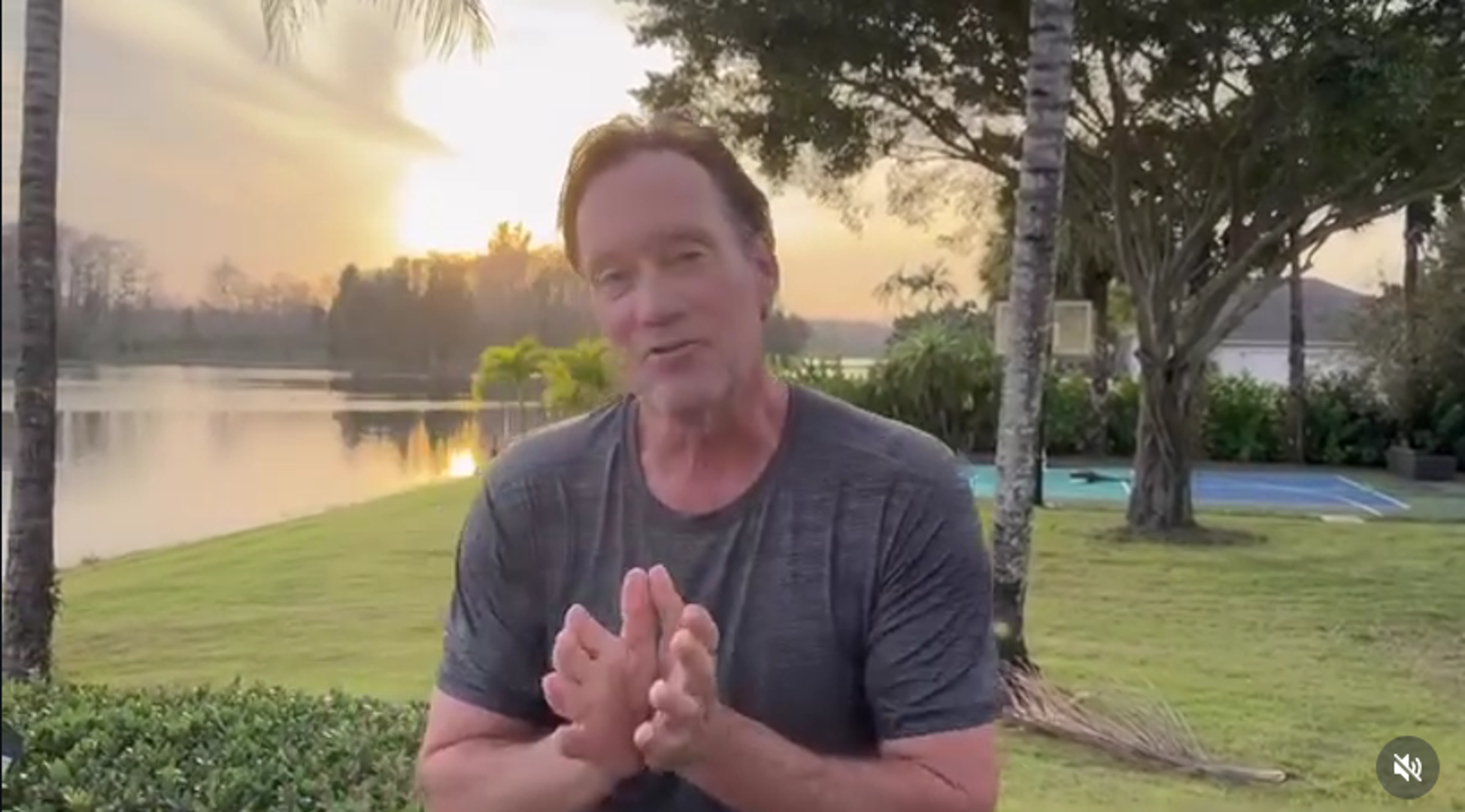 Odbijen od velikih produkcija, Sorbo nije odustao. Sa suprugom Sam osnovao je Sorbo Studios, kuću fokusiranu na obiteljske filmove s kršćanskim porukama. 