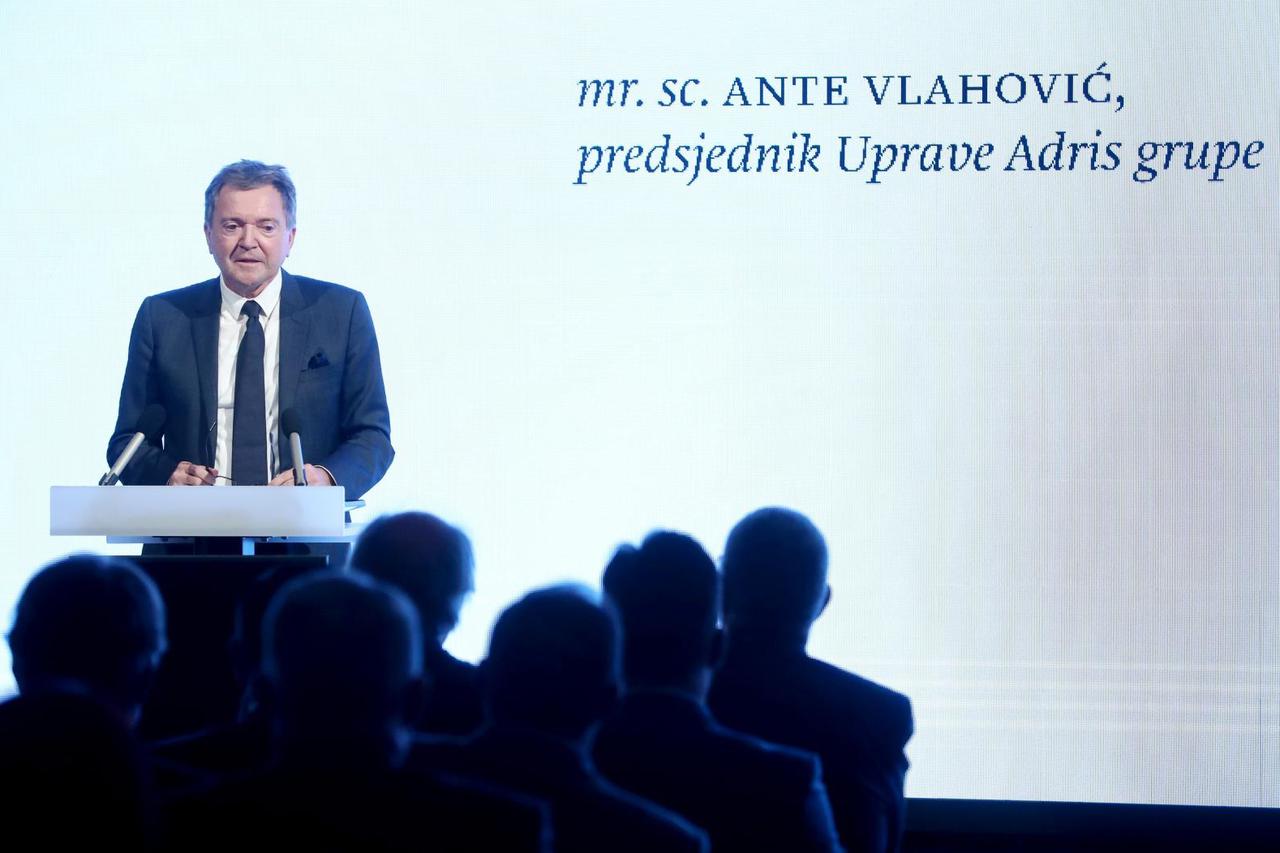 Zagreb: Svečanost u povodu dodjele donacija i stipendija Zaklade Adris