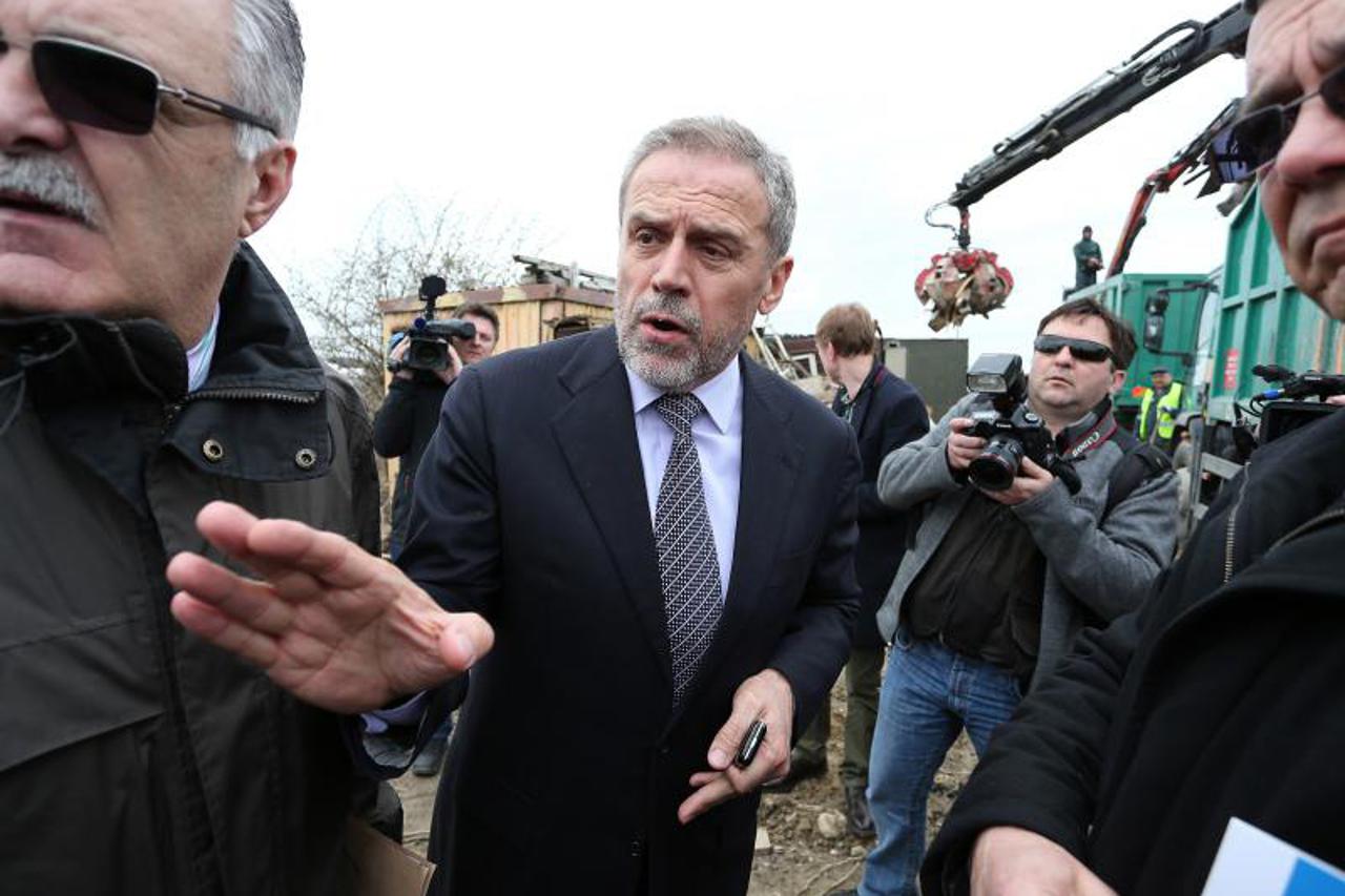 Bandić i divlje odlagalište (1)