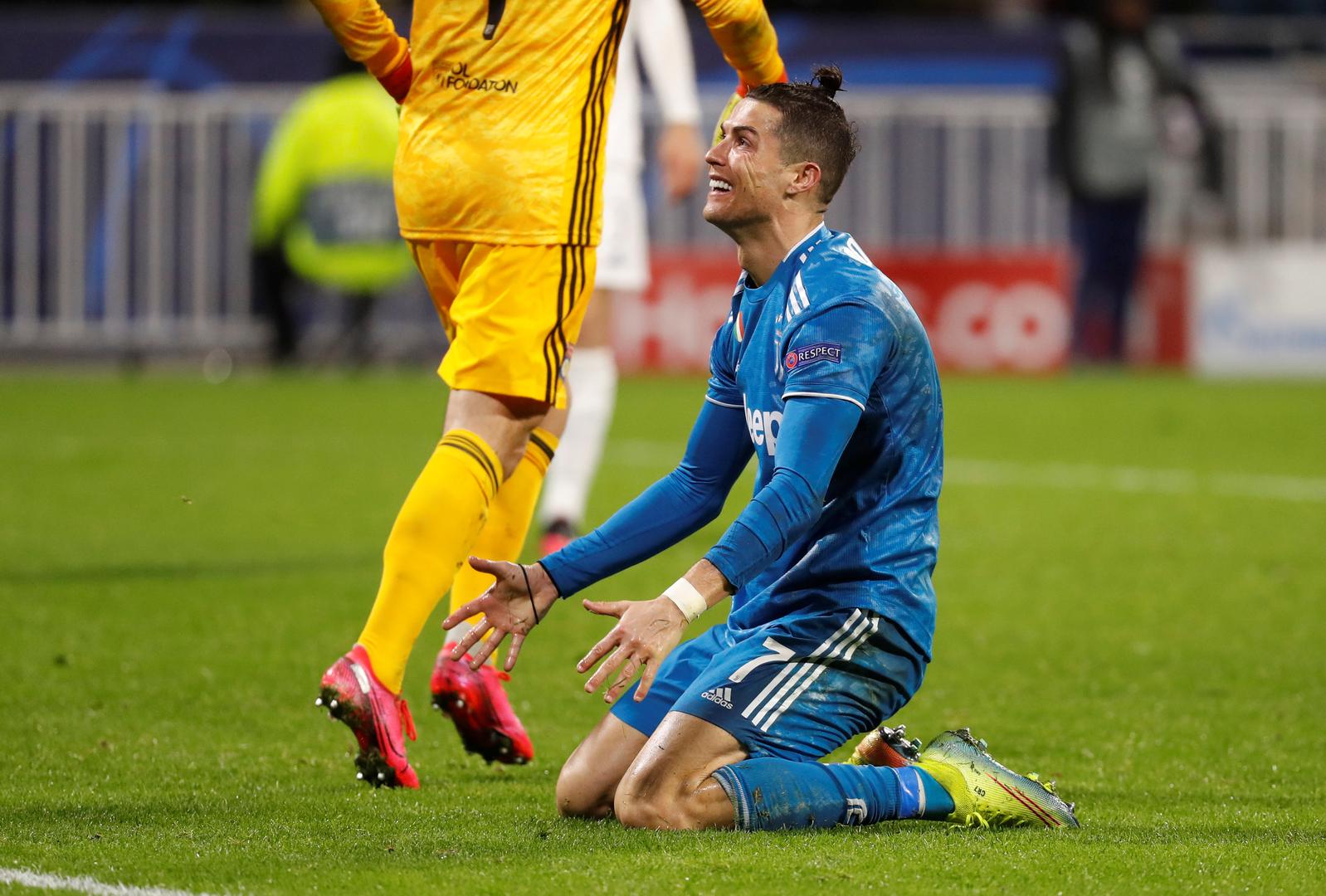 Cristiano Ronaldo nije bio baš raspoložen u dvoboju osmine Lige prvaka u kojoj je njegov Juventus u gostima izgubio od Lyona (0:1)