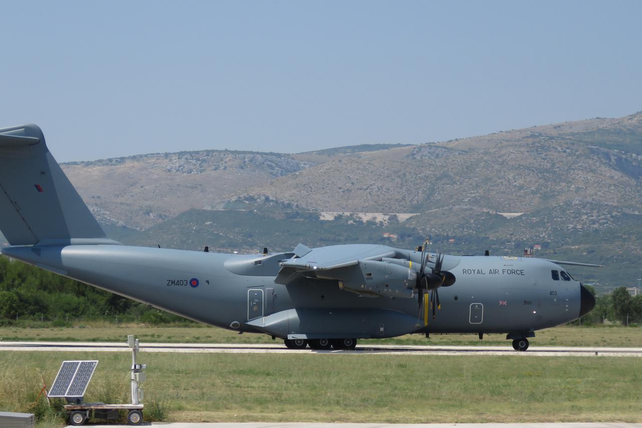 Zračna luka Split- vojni zrakoplov