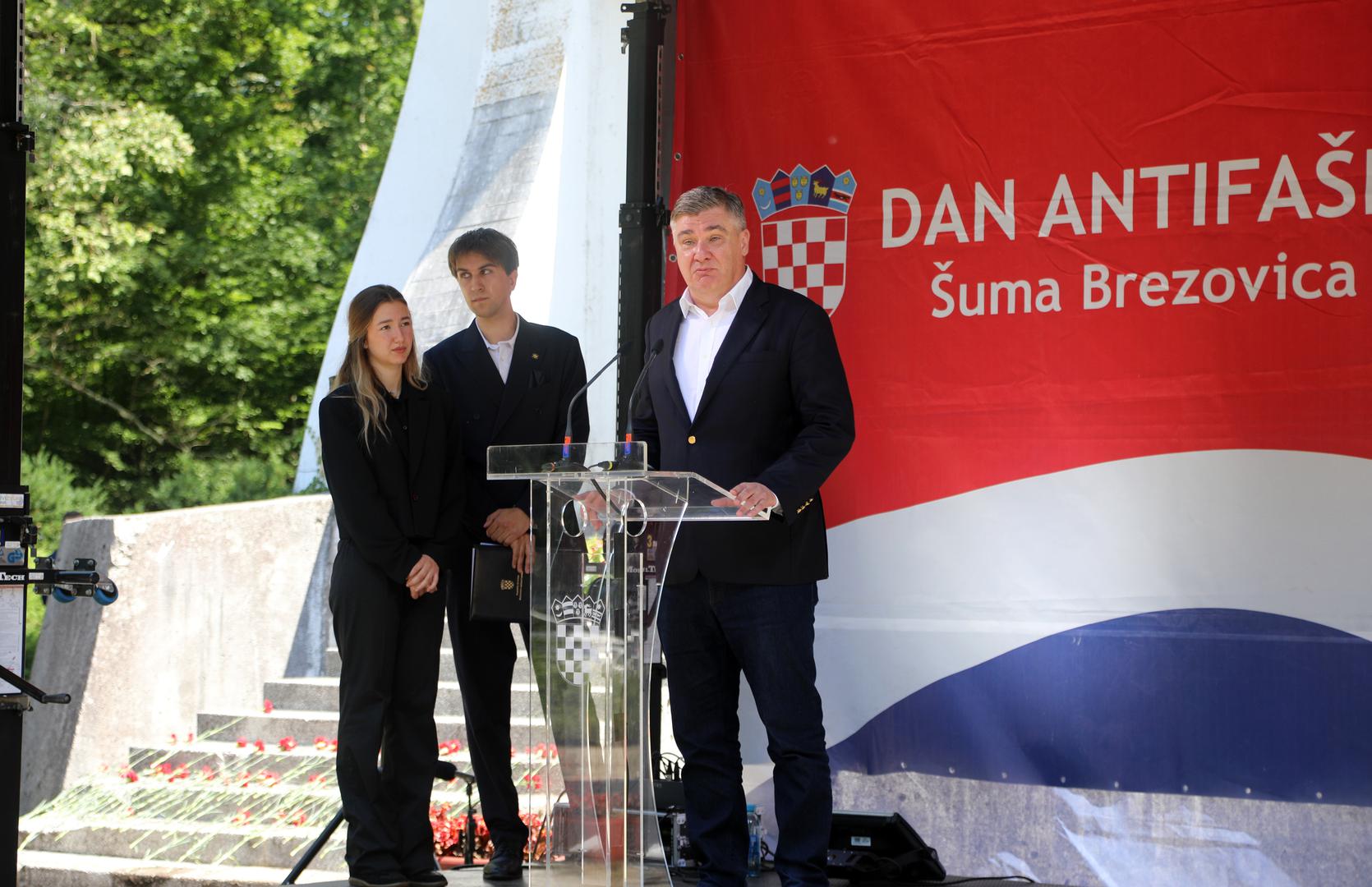 Osnivanje Prvog sisačkog partizanskog odreda smatra se početkom organiziranog oružanog otpora protiv fašističkih i nacističkih snaga na području Hrvatske tijekom Drugoga svjetskog rata. Odred je osnovan istoga dana kada je nacistička Njemačka napala Sovjetski Savez.