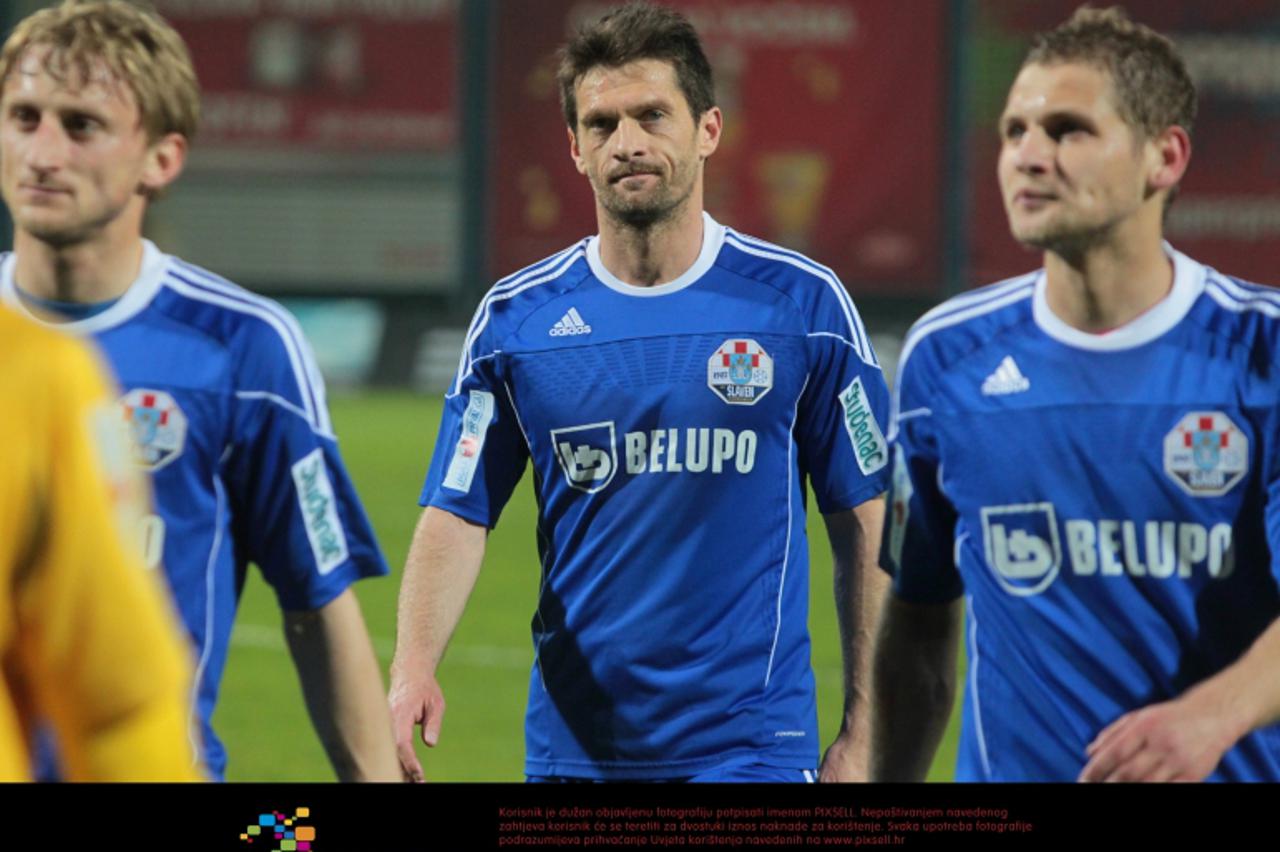 \'14.04.2012., Gradski stadion, Koprivnica - Nogometna utakmica 26. kola MAXtv Prve HNL, NK Slaven Belupo - NK Lokomotiva. Davor Vugrinec novi je kralj strijelaca u hrvatskom nogometu. Tridesetsedmogo