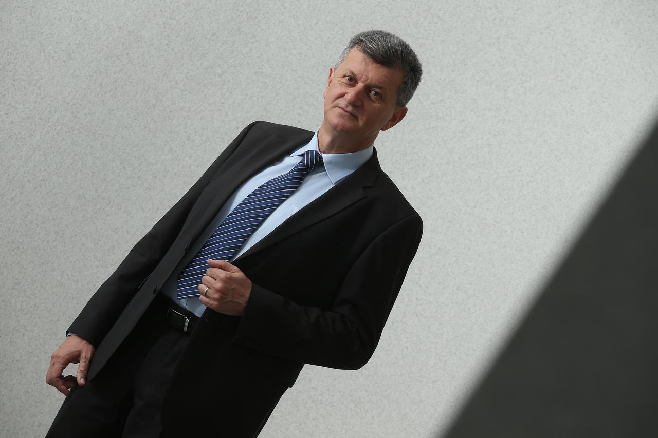 SPECIJAL OBZOR 27.11.2014., Zagreb . Prof. dr. Milan Kujundzic, predsjednicki kandidat