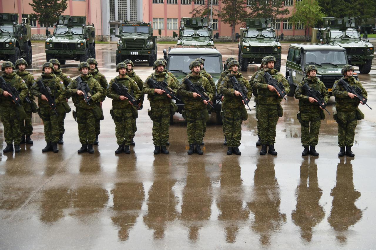 Svečani ispraćaj satnije HRVCON-a u NATO operaciju KFOR u Republiku Kosovo