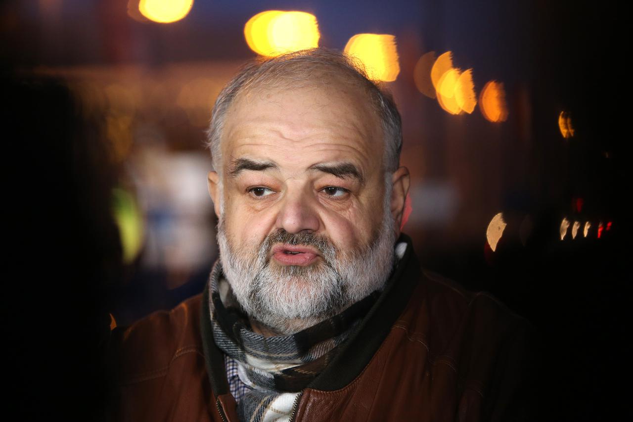 15.01.2017., Zagreb - Ministarstvo poljoprivrede RH. Pomocnik ministra za veterinarstvo i sigurnost hrane Damir Agicic izvijestio medije o utvrdjenim cinjenicama vezane uz procjenu prosirenosti virusa na farmi peradi u mjestu Sok Bukevski u okolici Velike