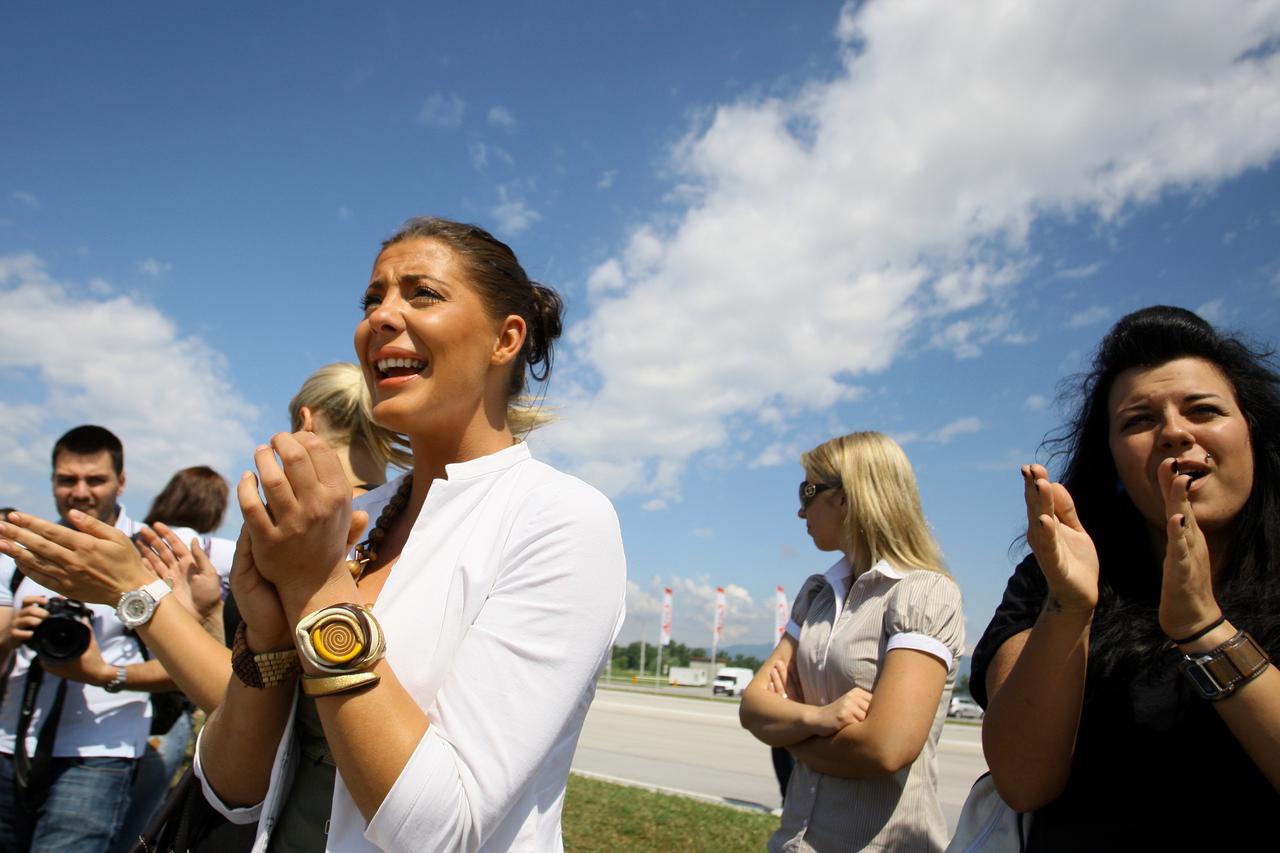 ARHIVA - 2015. Zagreb: Dolazak uzvanika na sve?anu inauguraciju Kolinde Grabar Kitarovi?