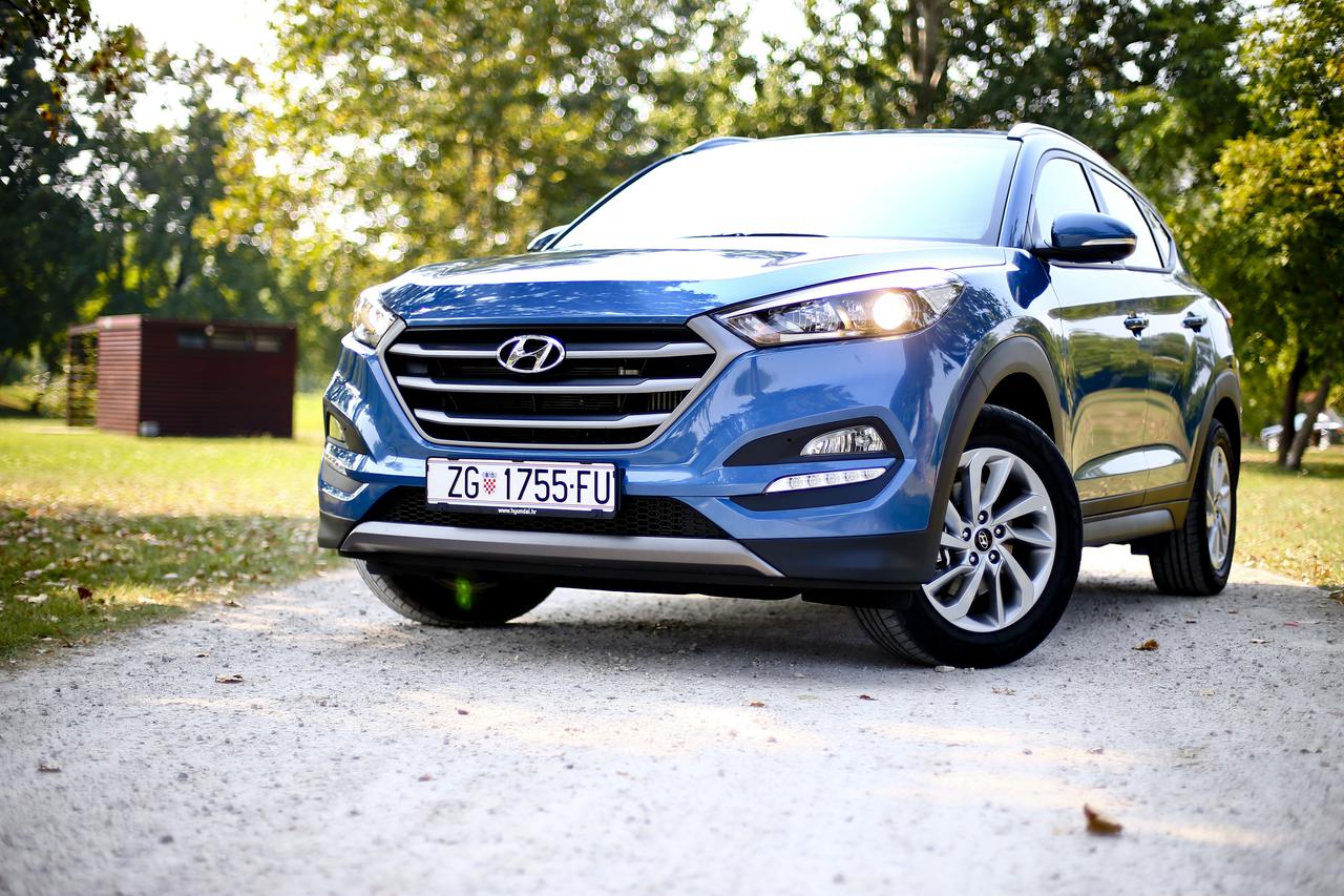 U unutrašnjosti Hyundai Tucson nudi obiteljski komfor, a prtljažnik od 513 litara jedan je od najvećih u segmentu