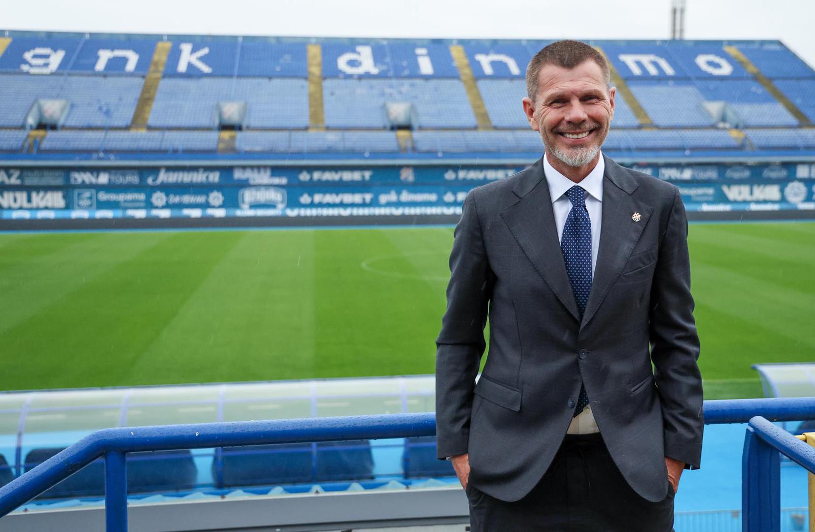 Podsjetimo, Boban je zadnji put bio u Maksimiru kao igrač prije više od dva desetljeća, a sada se vraća na čelo uprave plavih. 