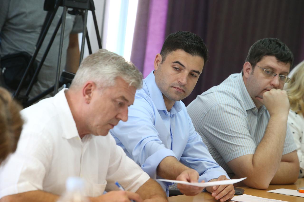 Odbor za unutarnju politiku