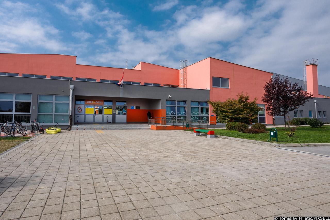 Dugo Selo: Osnovna škola Ivan Benković gdje je u subotu pretučen maloljetnik