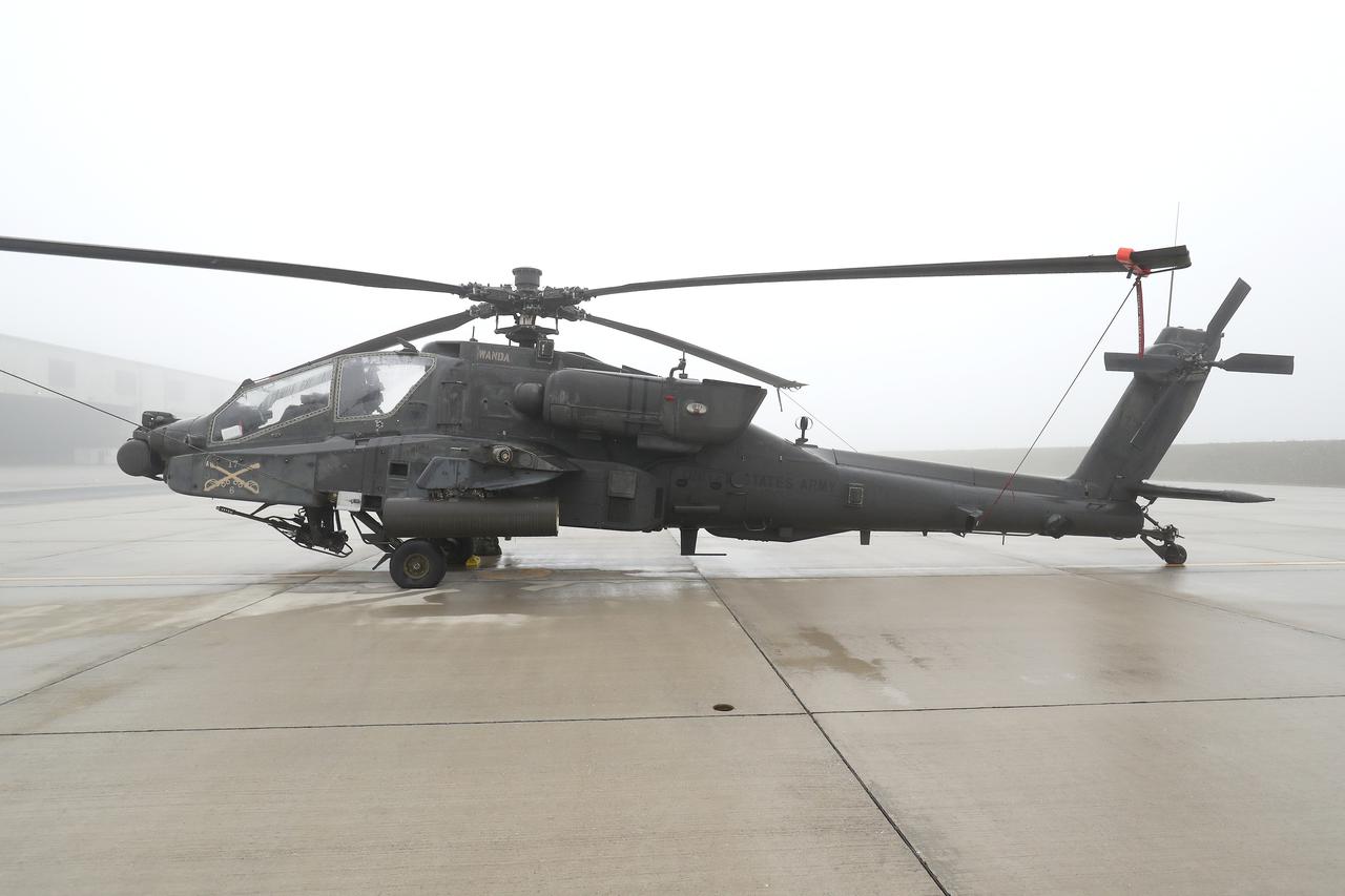 AH-64 Apache helikopteri