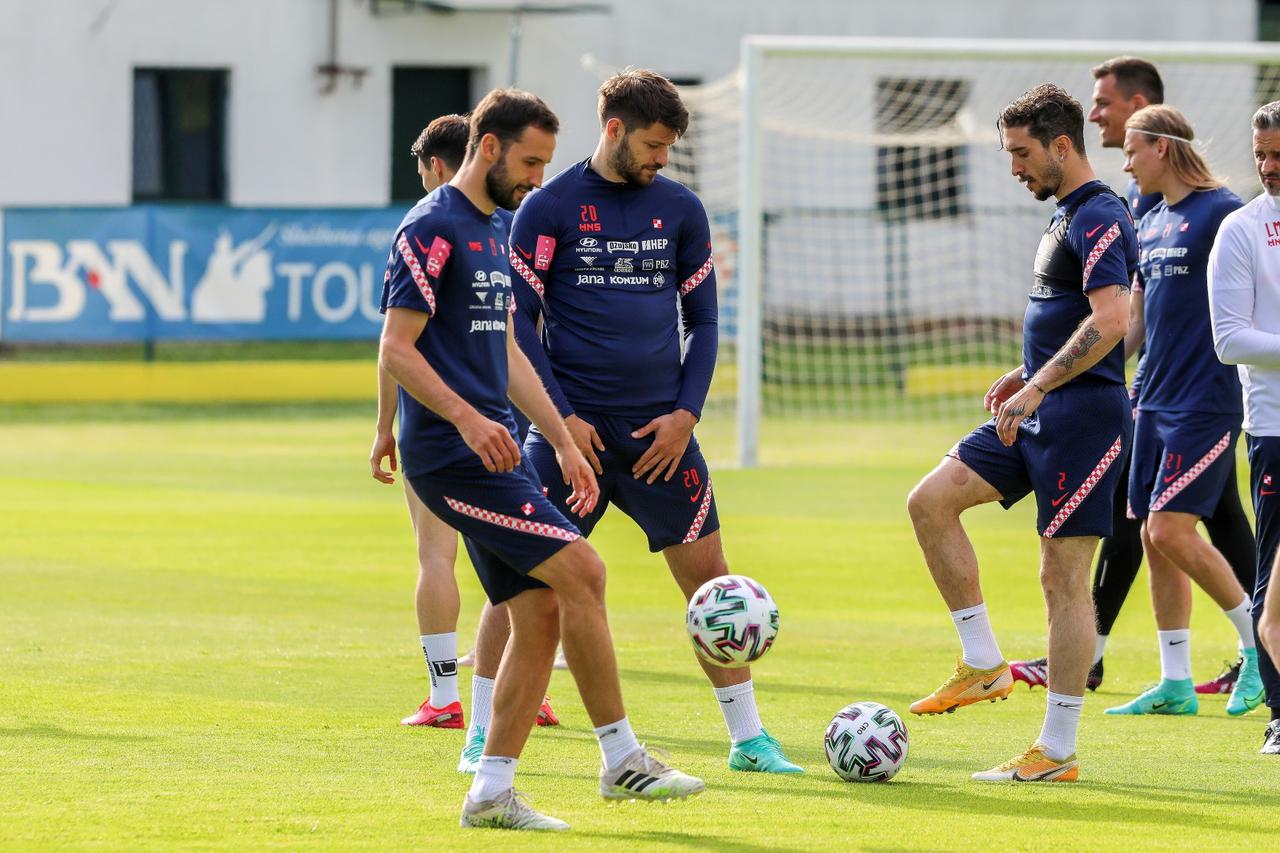 Hrvatski reprezentativci odradili popodnevni trening u Rovinju