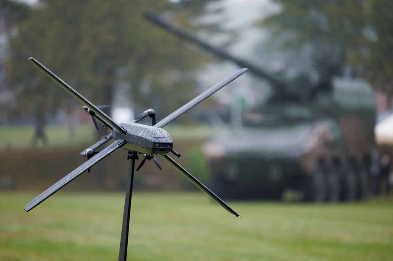 Panzerbrigade 21 sets up a new type of artillery unit