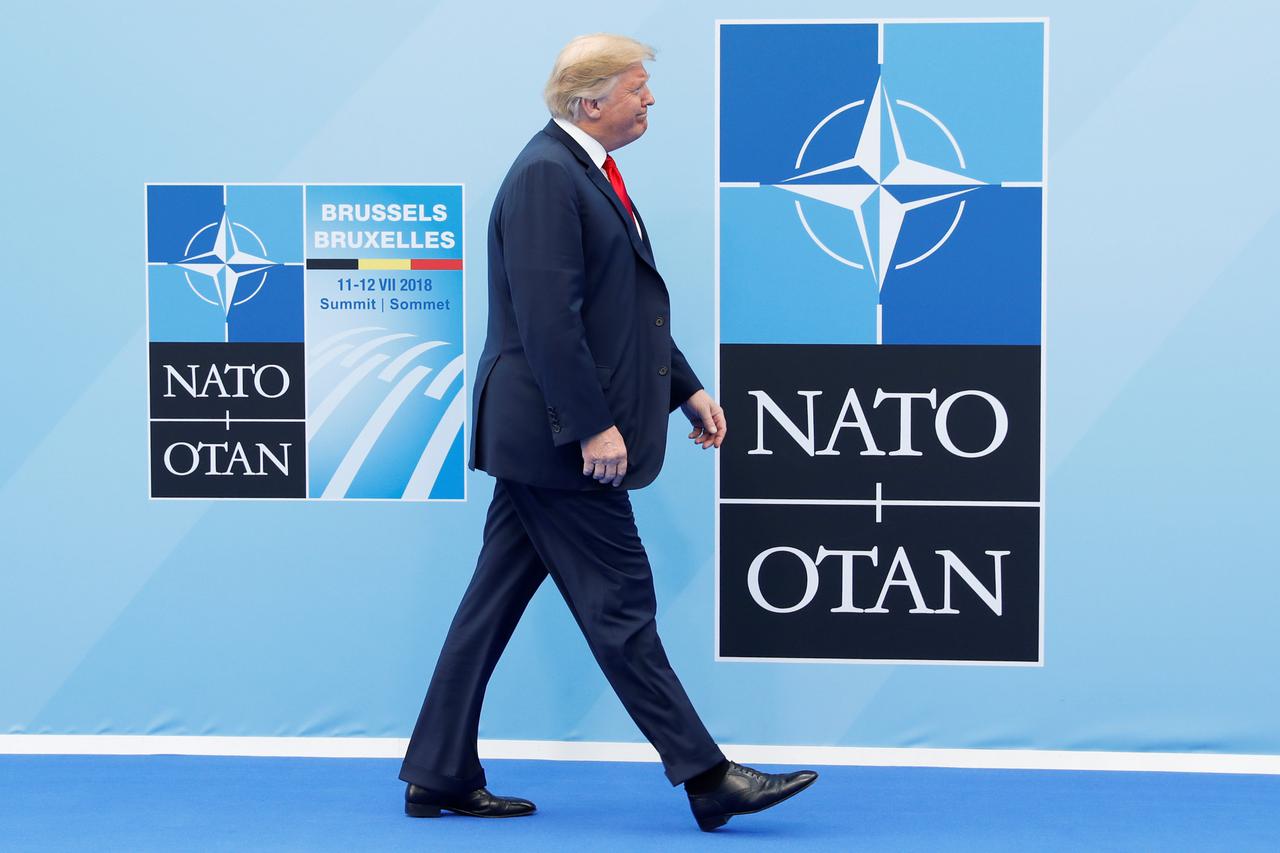Donald Trump na NATO summitu