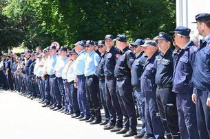 Dobrovoljnim vatrogasnim društvima predali novu zaštitnu opremu, a stiže i devet vozila