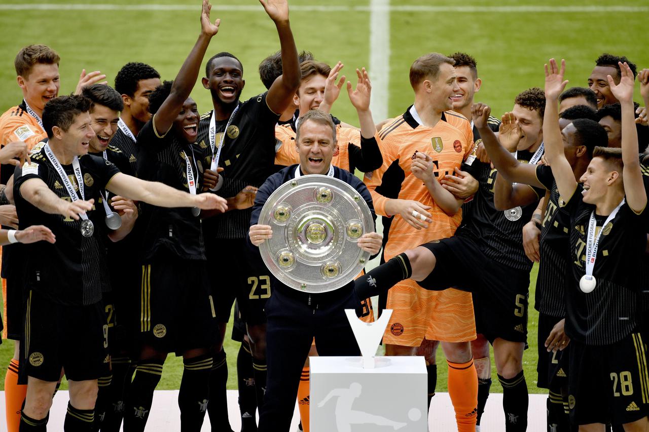 Soccer 1st Bundesliga / FC Bayern Munich - FC Augsburg / championship celebration.