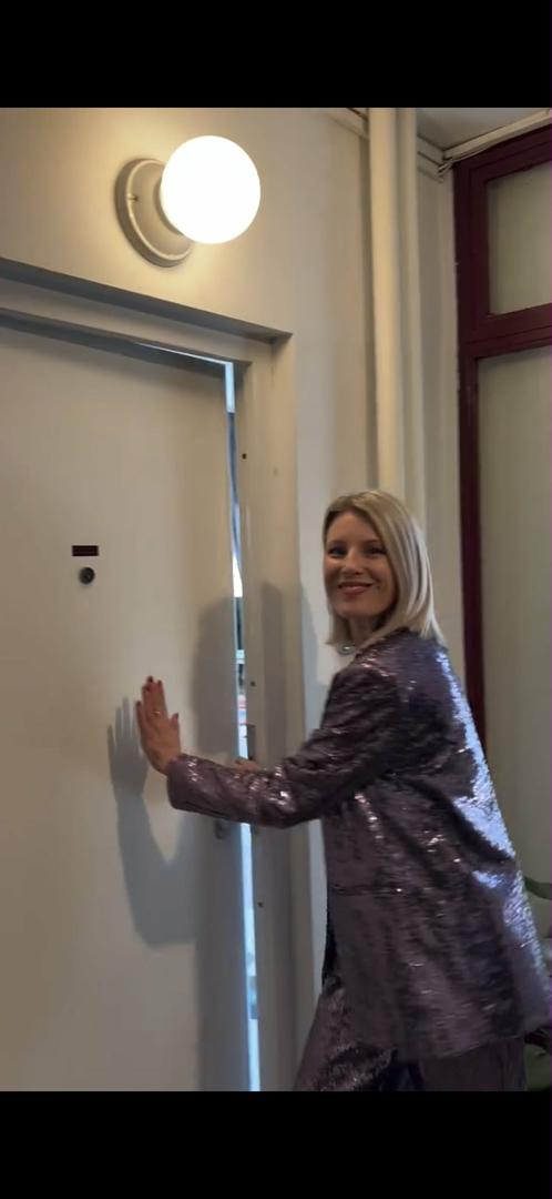 Pjevačica i voditeljica Ida Prester godinama je s obitelji živjela u Beogradu, no nakon preseljenja u Zagreb njihov beogradski dom dobio je novu svrhu te se daje u najam.