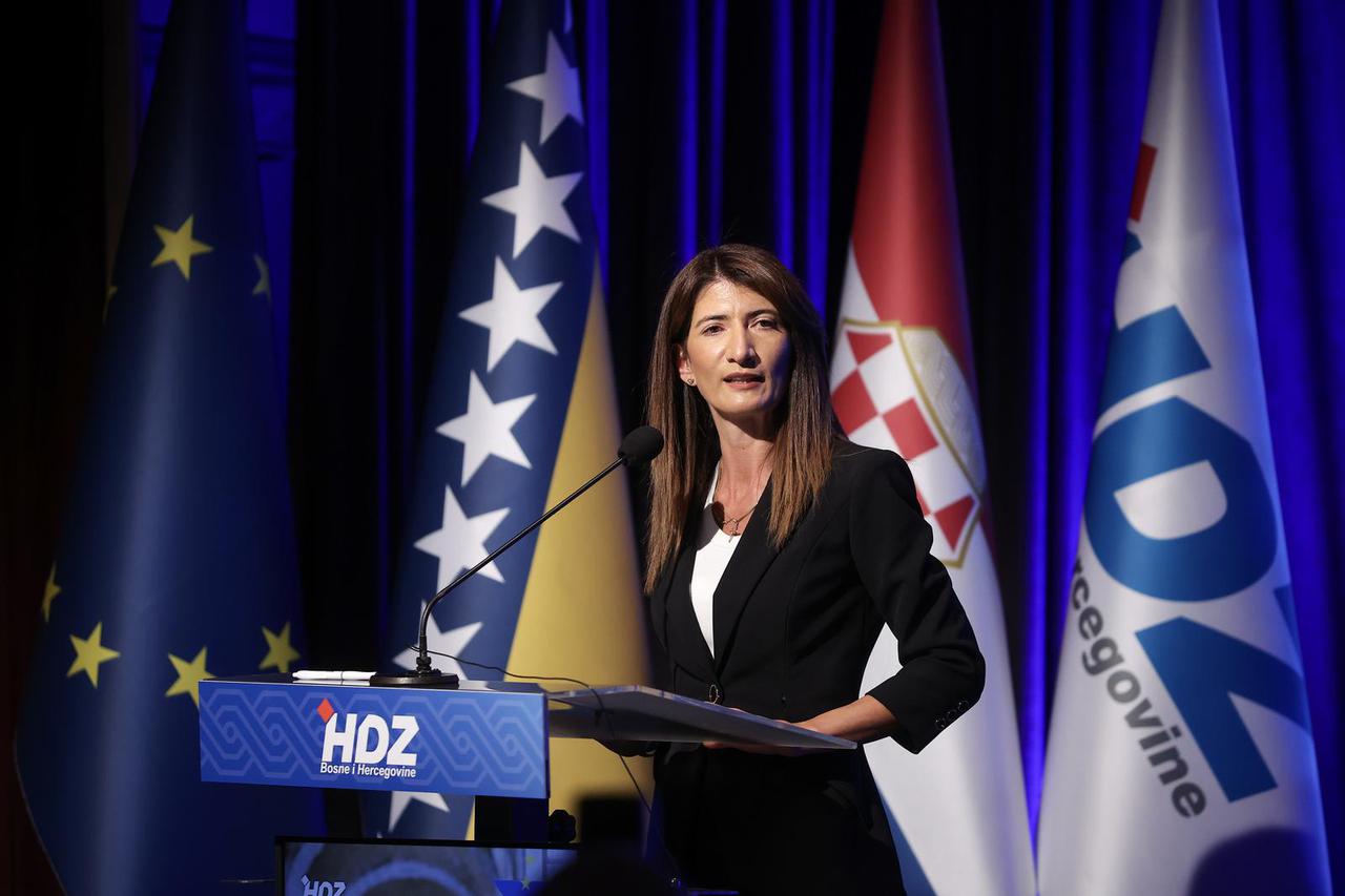 Sarajevo: Predizborni skup HDZ-a BiH, Darijana Filipović kandidatkinja za članicu Predsjedništva BiH
