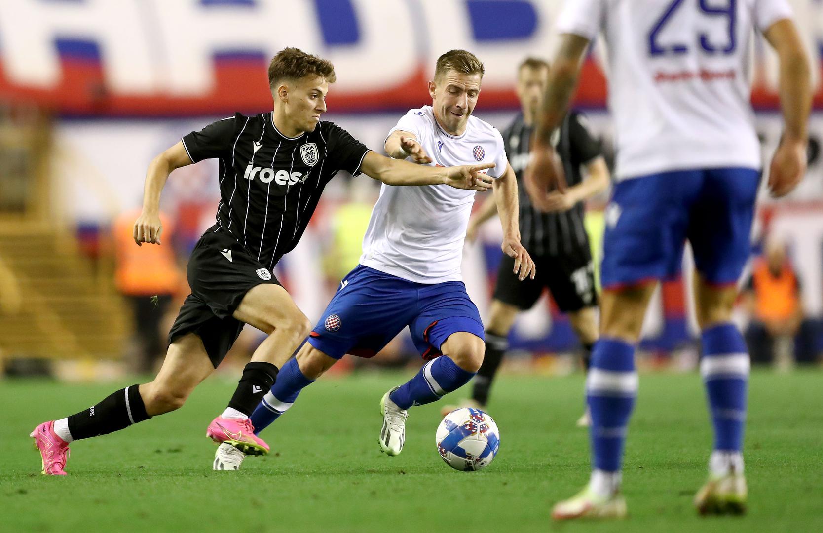 10.08.2023., stadion Poljud, Split - Prva utakmica 3. pretkola UEFA Konferencijske lige, HNK Hajduk - PAOK.  Ioannis Konstantelias, Dario Melnjak Photo: Matija Habljak/PIXSELL