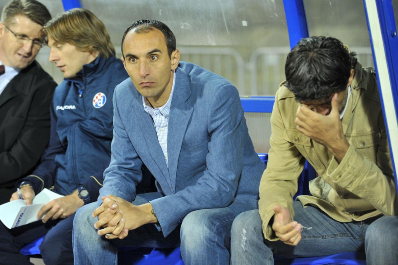 'sport 04.10.2009.,Zagreb, Maksimir - 10. kolo 1. HNLe, nogometna utakmica izmedju NK Dinamo Zagreb i NK Varteks.Kruno Jurcic. Photo: Antonio Bronic/VLM'