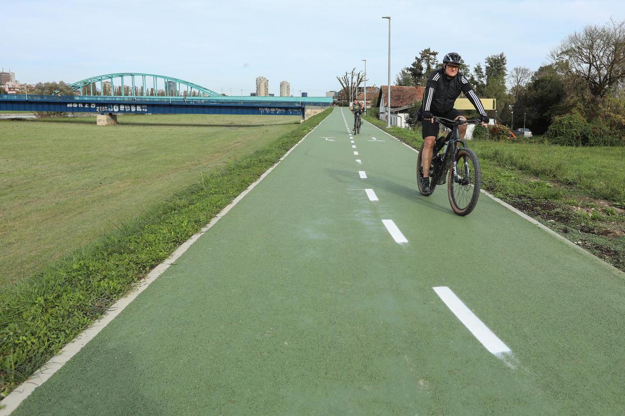 Zagreb: U sklopu projekta Greenway otvorena je nova biciklistička staza na nasipu uz Savu