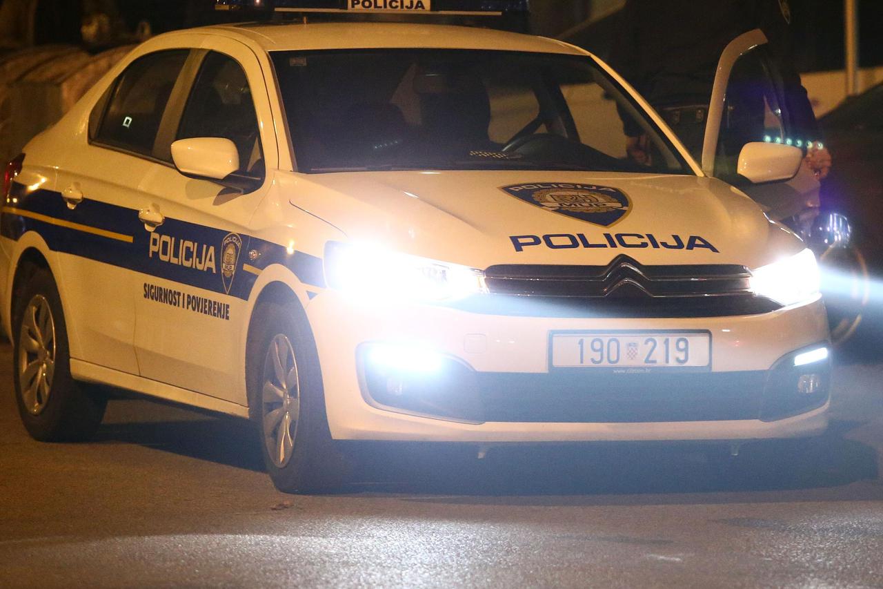 Policija