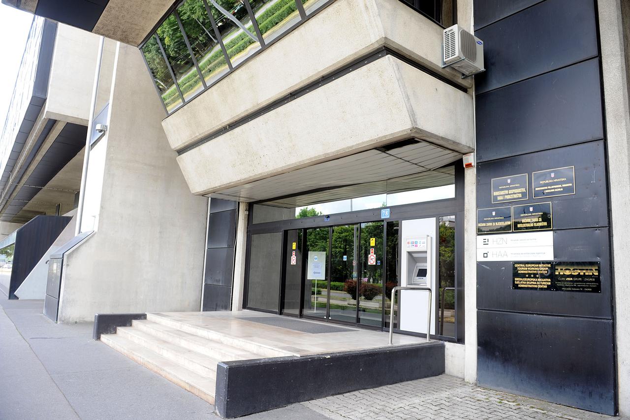 Ministarstvo gospodarstva, rada i poduzetnistva i Ministartvo pomorstva, prometa i veza 