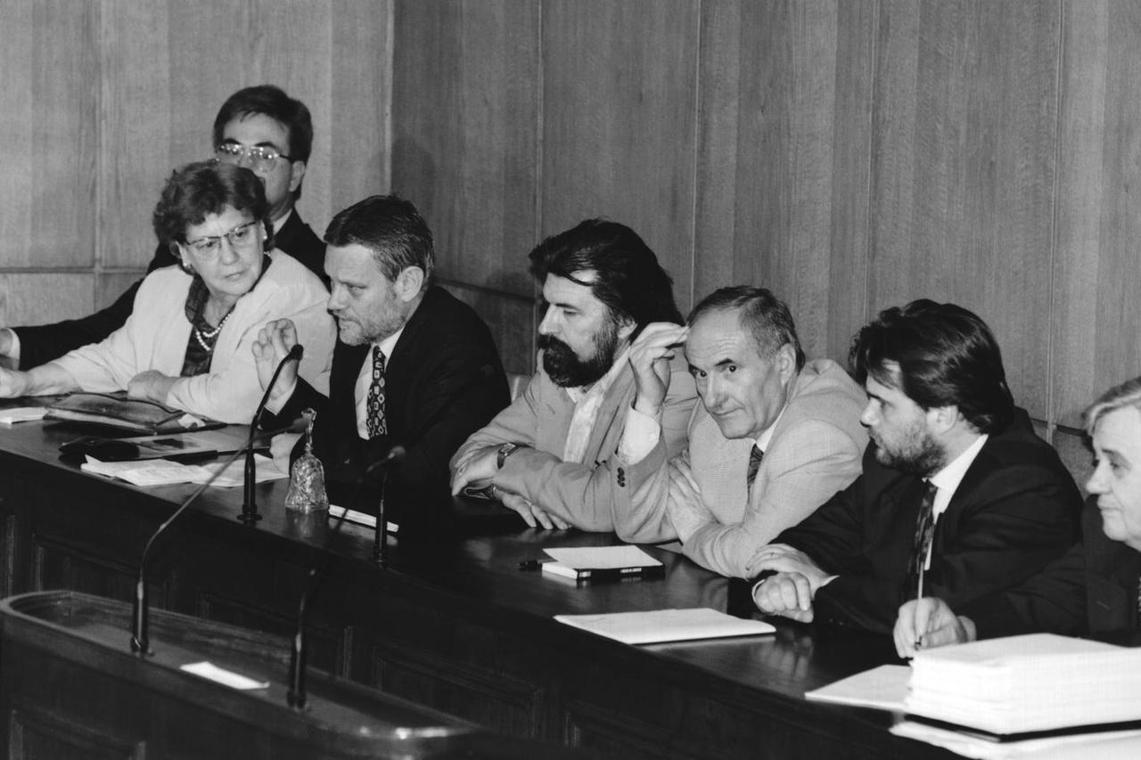 Zagreb: Predstavnici oporbenih stranaka u Saboru RH, 1994. 