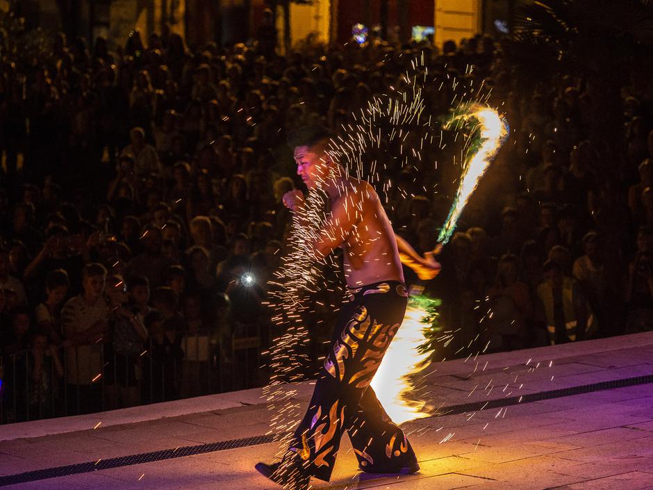 U Pečuhu se održava čudesni svjetlosni festival