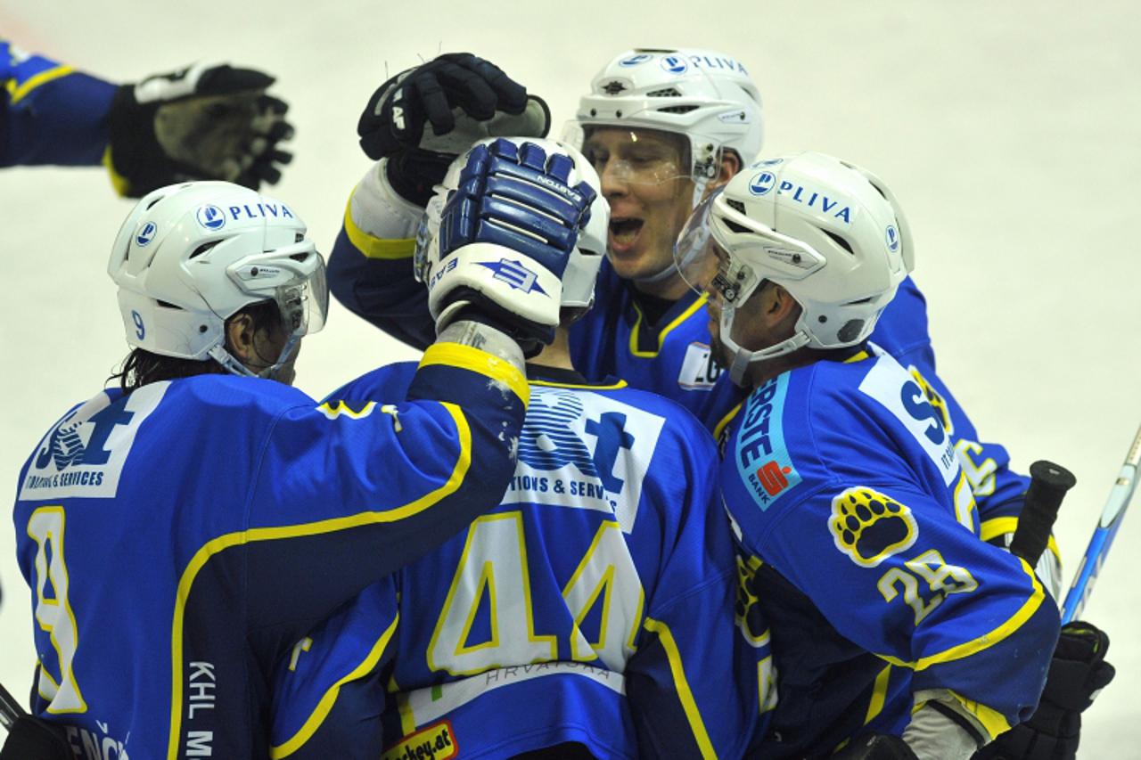 'sport...Zagreb...01.11.2009. Dom Sportova, Ledena dvorana, Medvescak - Graz 2:3,  U 20. kolu austrijske EBEL lige Medvescak je porazen od Graz 99ersa pred prepunom Ledenom dvoranom,  Photo: Goran Sta