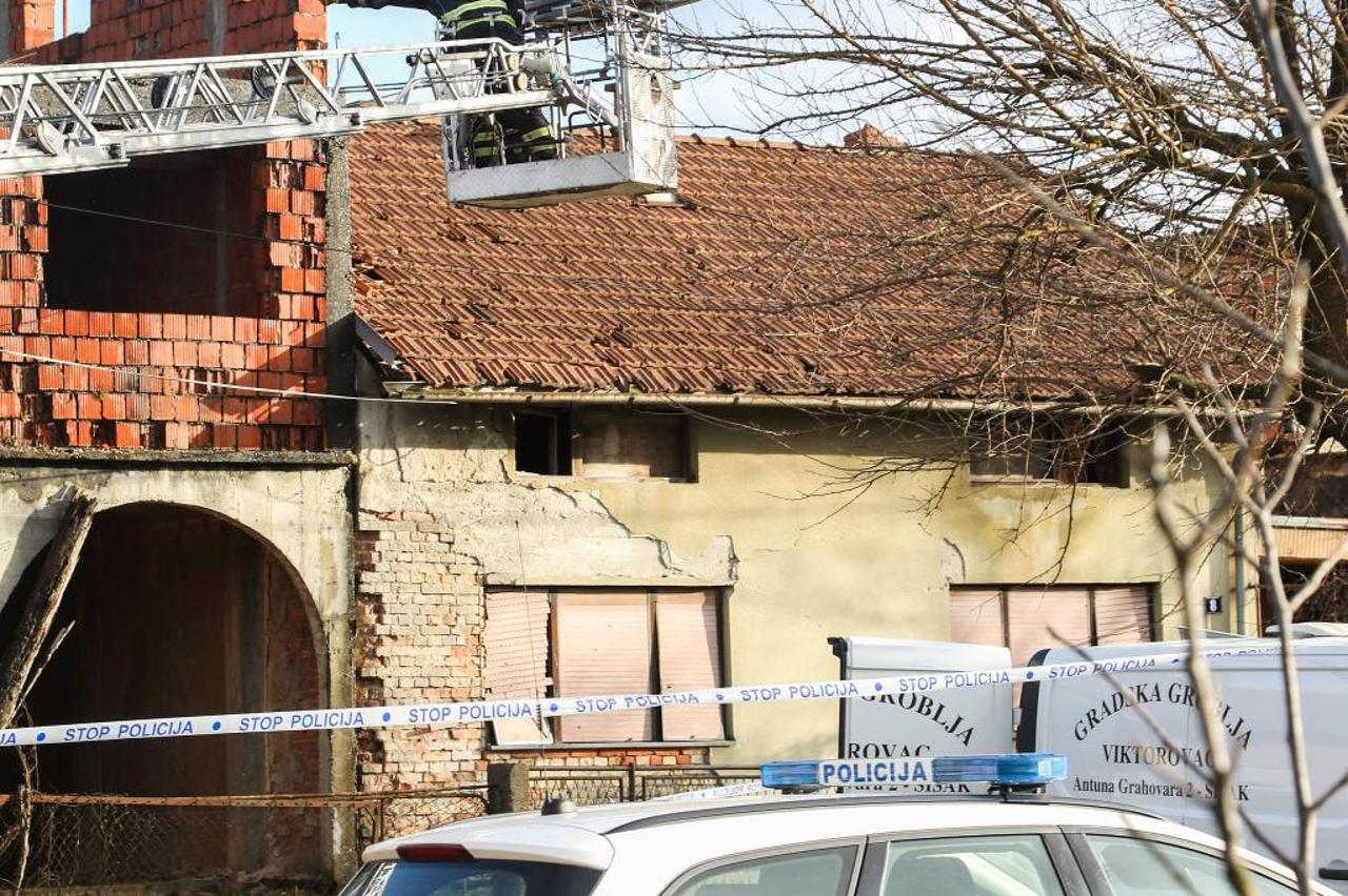 U Sisku poginuo muškarac tijekom radova na kući