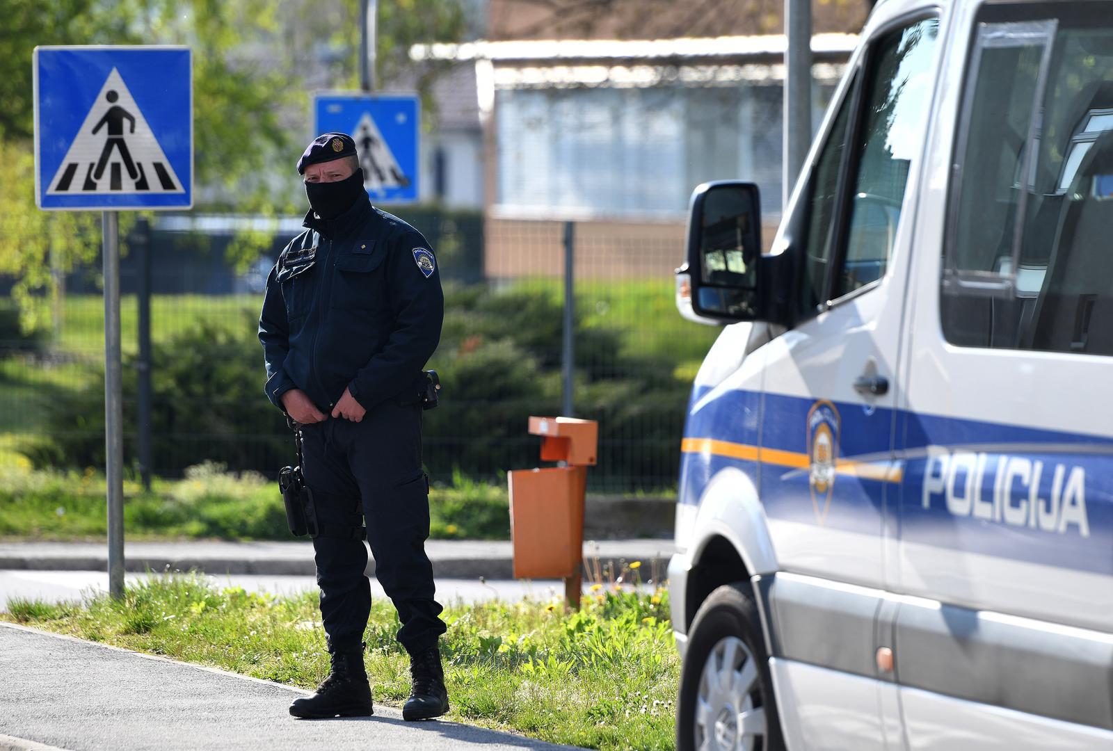 17.04.2022., Ivanec- U stanu pronadjeno tijelo muske i zenske osobe. Radi se o policijskim sluzbenicima. Ocevid je u tijeku. Photo: Vjeran Zganec Rogulja/PIXSELL