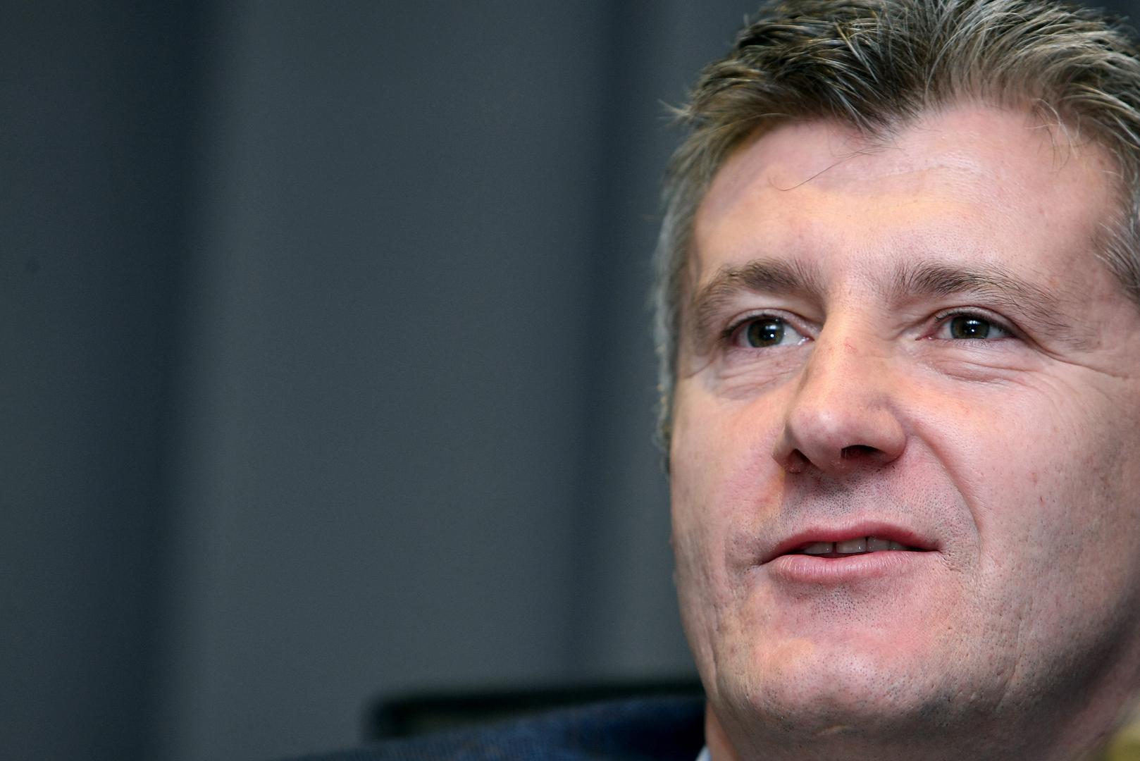 Davor Šuker, jedan od najvećih hrvatskih nogometaša svih vremena, u subotu je iznenadio svojim dolaskom na utakmicu 24. kola SuperSport HNL-a.