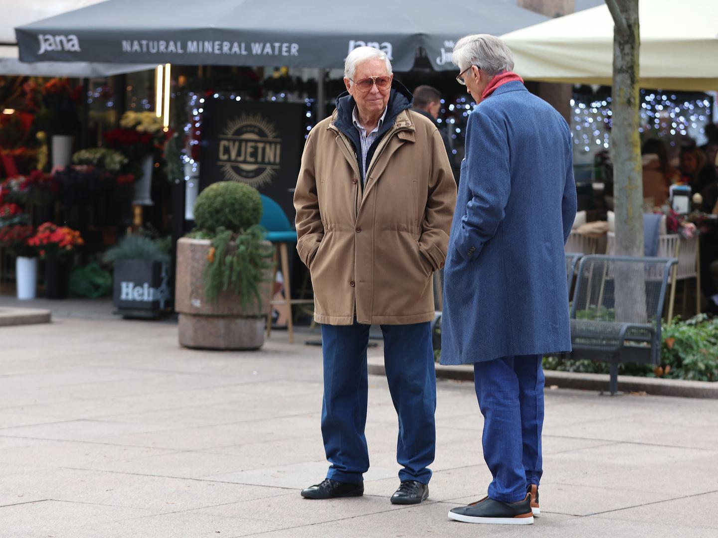 Nekoliko trenutaka razgovarali su Dikan Radeljak i Horvatinčić te su se lijepo podružili.