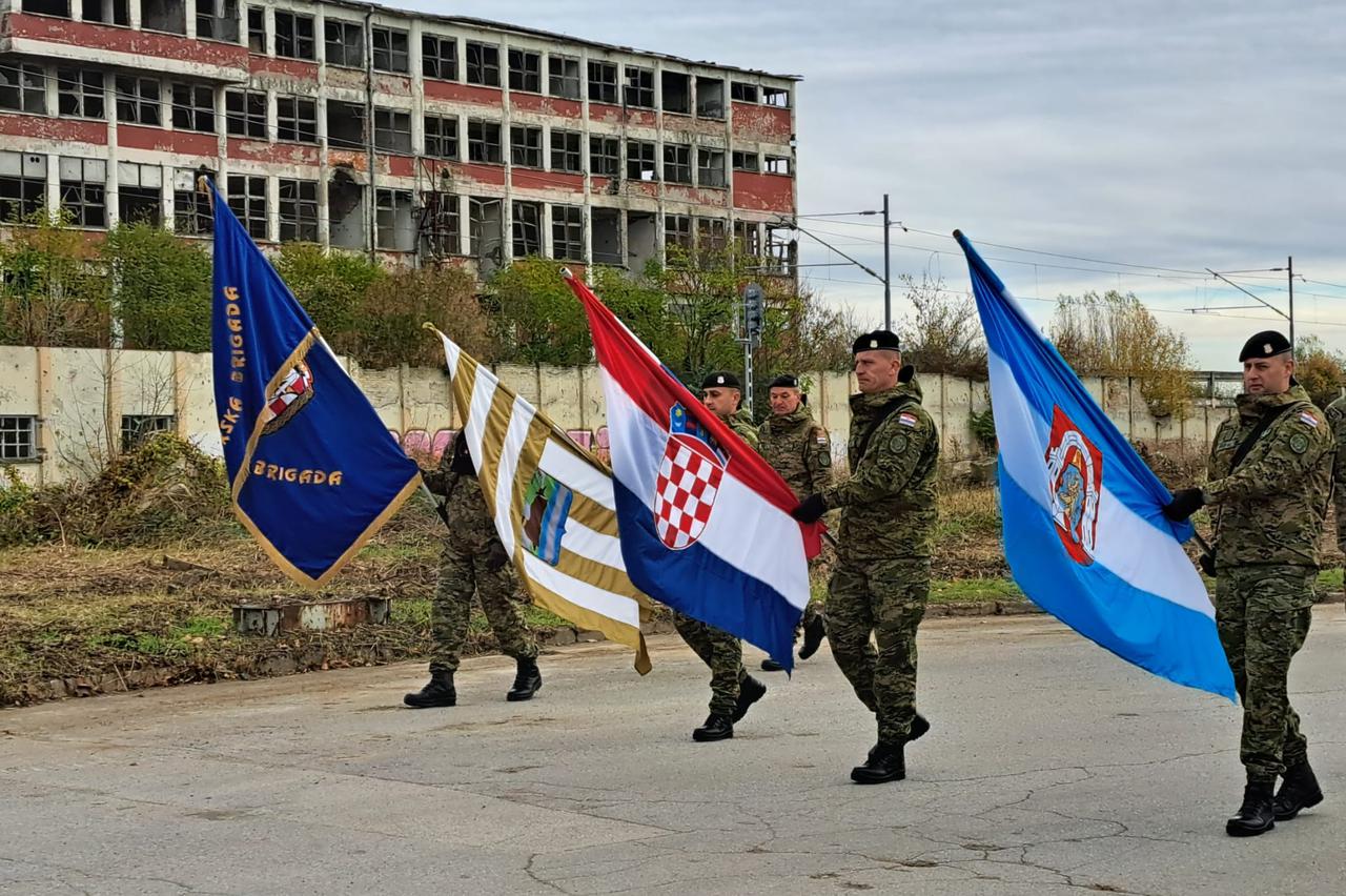 Kolona sjećanja: Borovo naselje 19. 11. 2023.