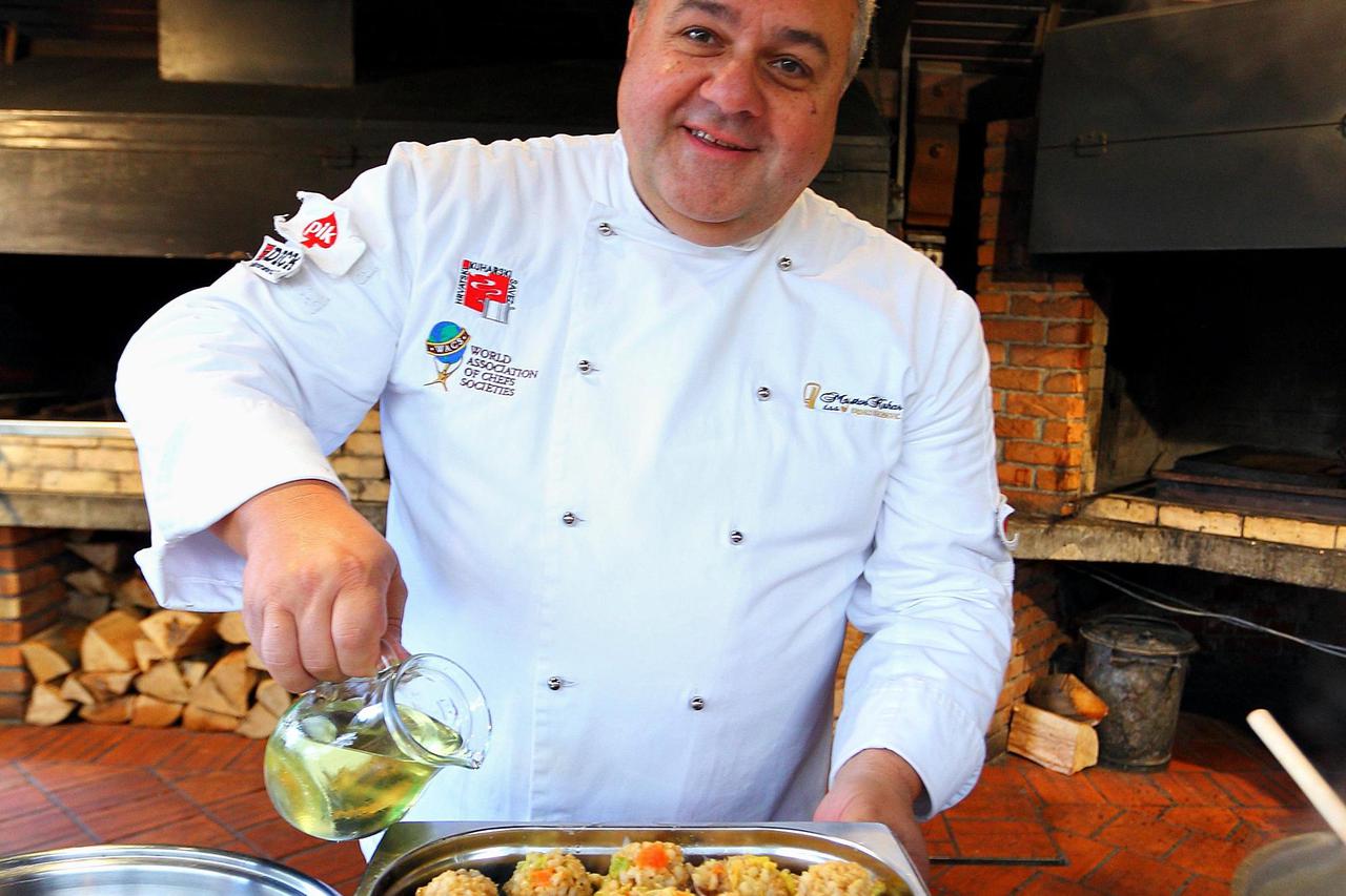 30.09.2013., Samobor - Radionica pripremanja samoborske tradicijske hrane na suvremeni nacin Samoborski sef. Hranu je u restoranu Samoborska klet pripremao Branko Ognjenovic.  Photo: Tomislav Miletic/PIXSELL