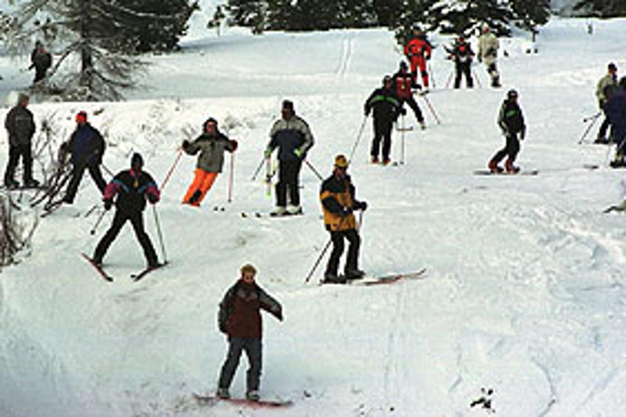 skiing-txt.jpg
