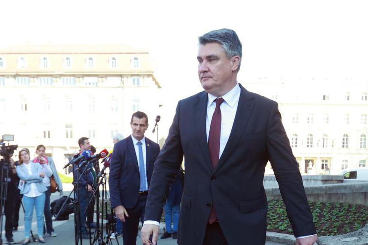 Zagreb: Zoran Milanović na svečanoj  inauguraciji rektora Sveučilišta u Zagrebu Stjepana Lakušića