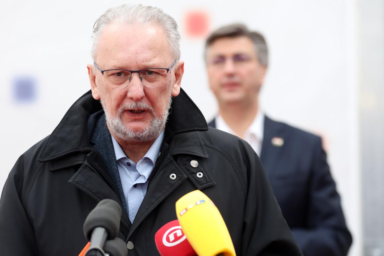 Davor Božinović