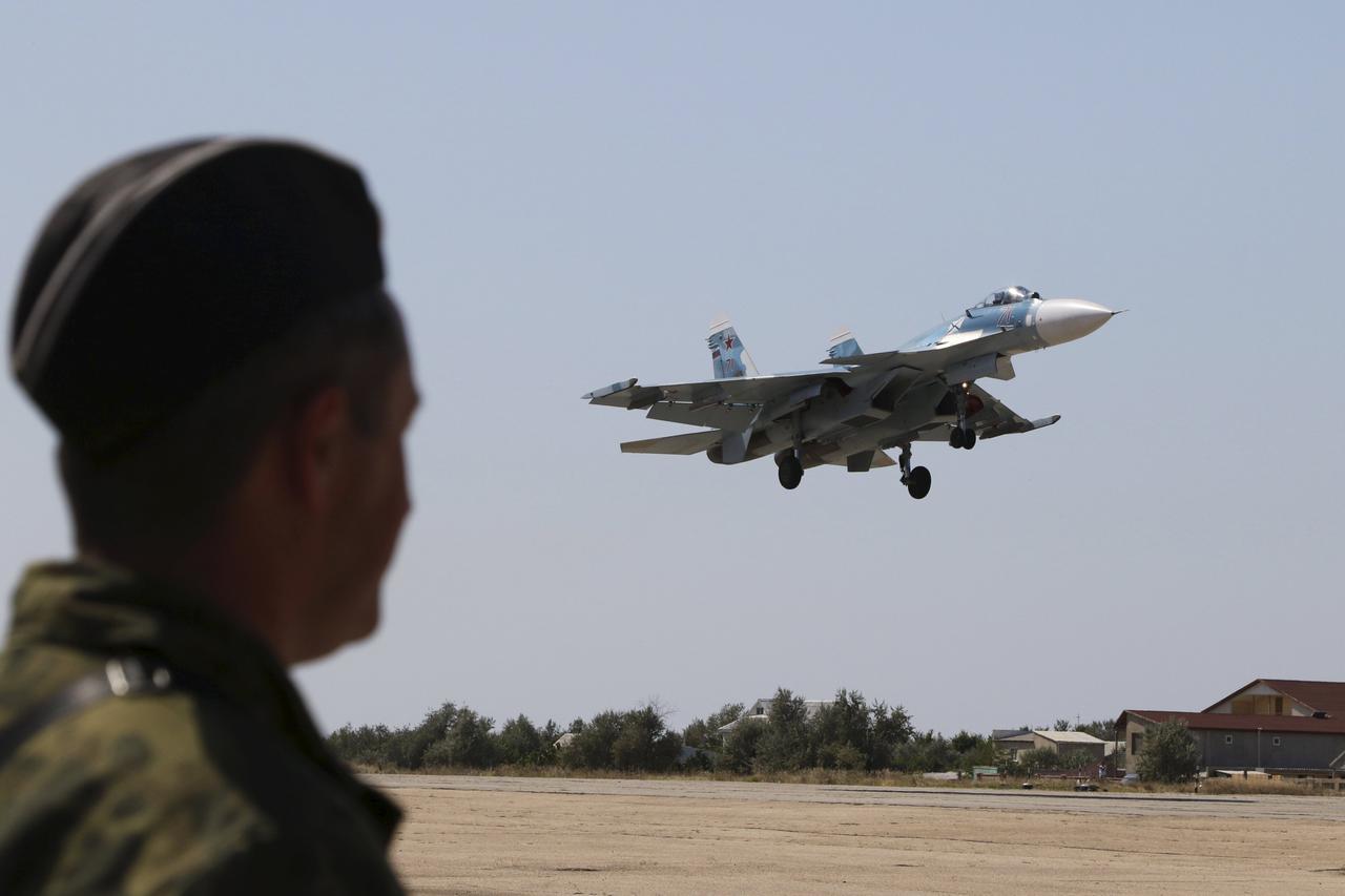 Ruski SU-33 prilikom vojne vježbe