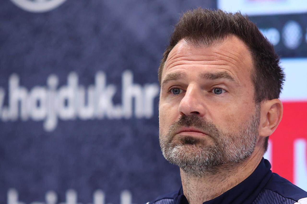Split: Trener Hajduka, Ivan Leko, na konferenciji za medije uoči utakmice protiv Šibenika