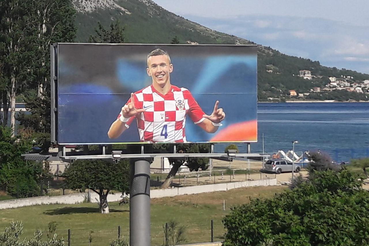 Plakat Ivana Perišića