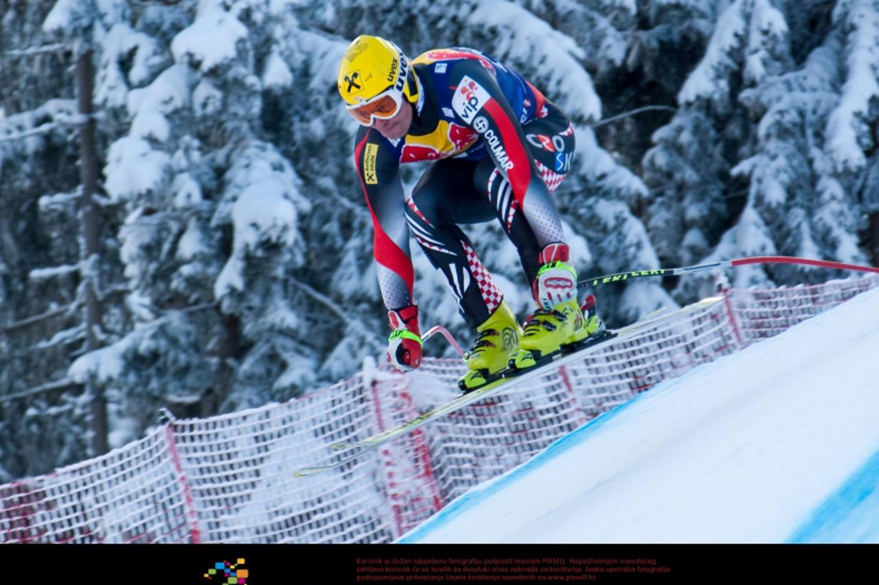 \'KITZBUHEL AUSTRIA. 22-01-2011. Ivica Kostelic (CRO) speeds down the course competing in the 71st Hahnenkamm downhill race part of  Audi FIS World Cup races in Kitzbuhel Austria.      Foto nph /  Mit