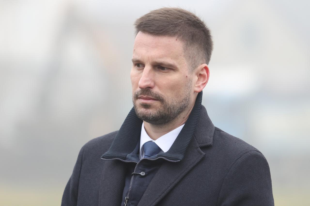 Osijek: Polaganje kamena temeljca za početak izgradnje višestambene zgrade u sklopu Programa poticajne stanogradnje