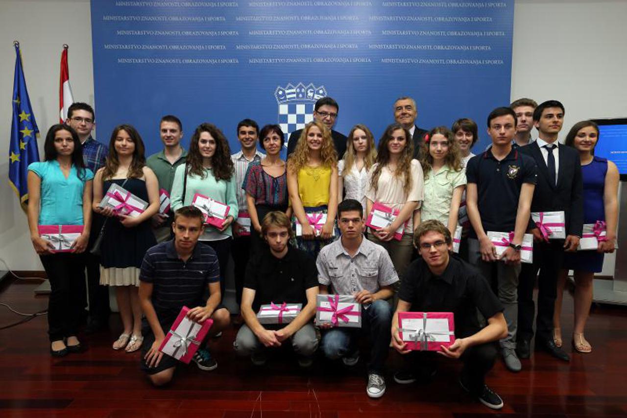 najbolji maturanti,portal (1)