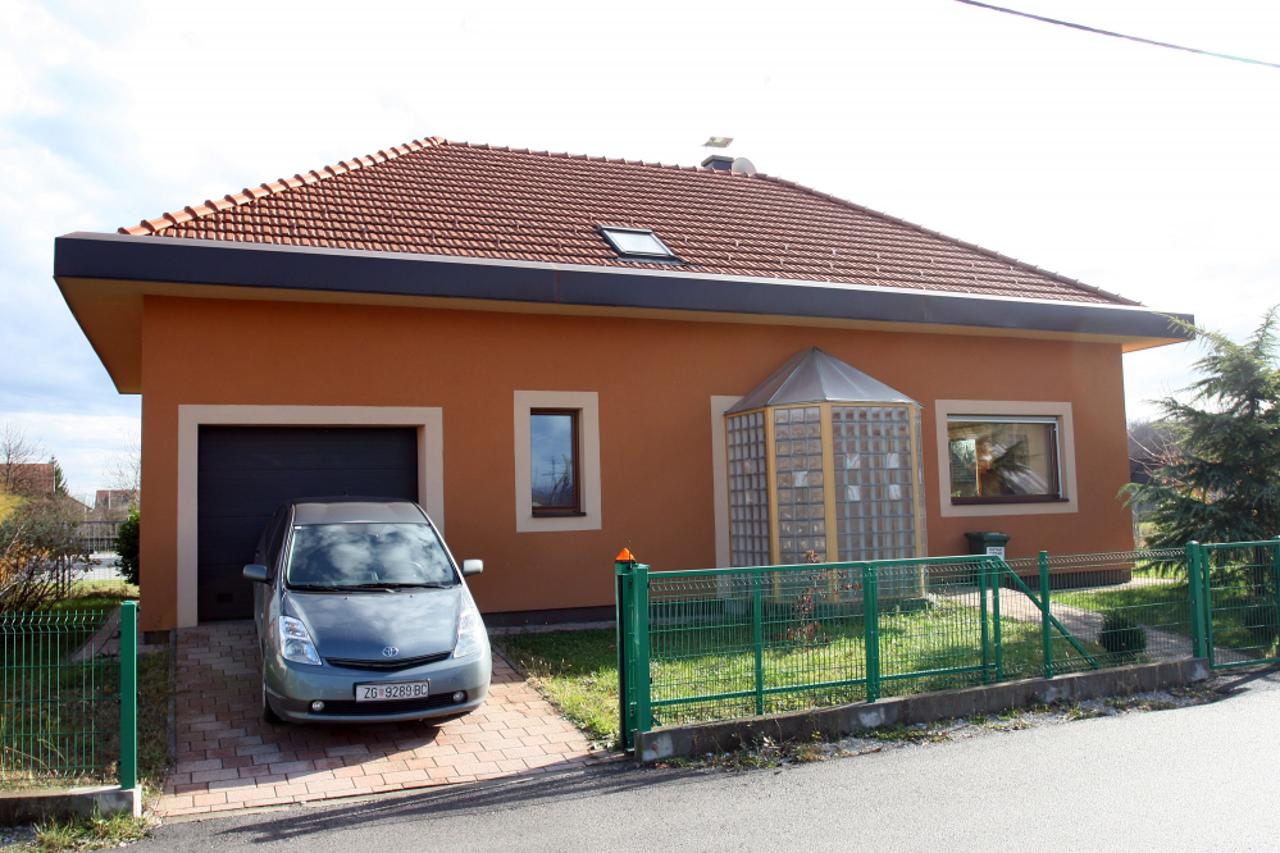 Branko Mihaljev vlasnik prve hrvatske pasivne kuće (1)