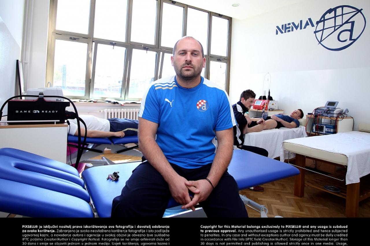 'SPECIJAL MAX 24.04.2013., Zagreb - Marko Bosak, fizioterapeut, trener i voditelj ambulante GNK Dinamo.  Photo: Goran Stanzl/PIXSELL'