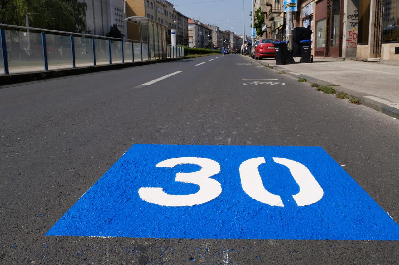 Zagreb: U Zvonimirovoj i okolnim ulicama postavljeni znakovi s ograničenjem brzine